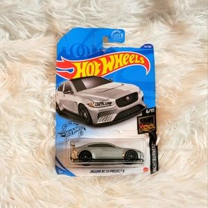 Hot Wheels Jaguar XE SV Project 8 Nightburnerz 171/250 (2020) Silver 6/10